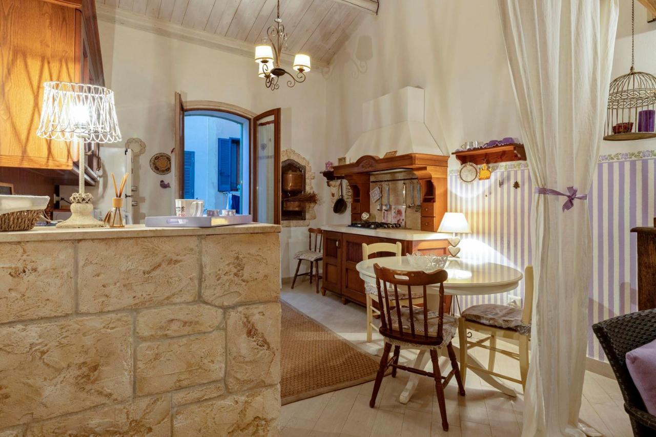Amethyst Attic In Old Town By Sea